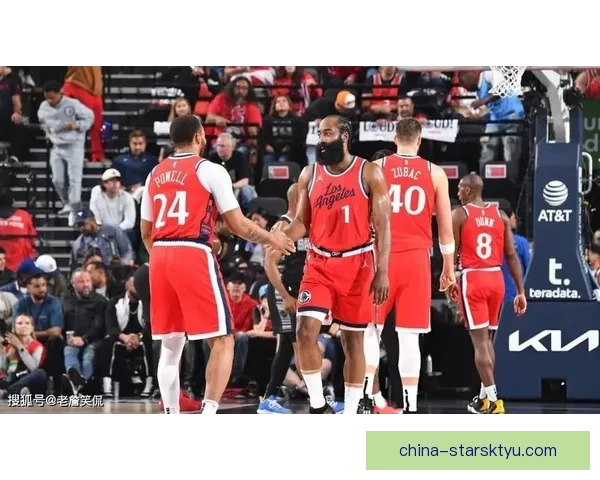 六连胜返前十哈登发力快船险胜 六连胜返前十哈登发力快船险胜